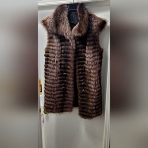 Raccoon Vest with clips Unisex NWOT